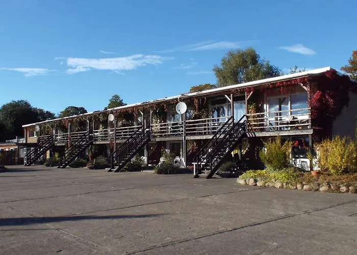 Rollstuhlgerechte Im *